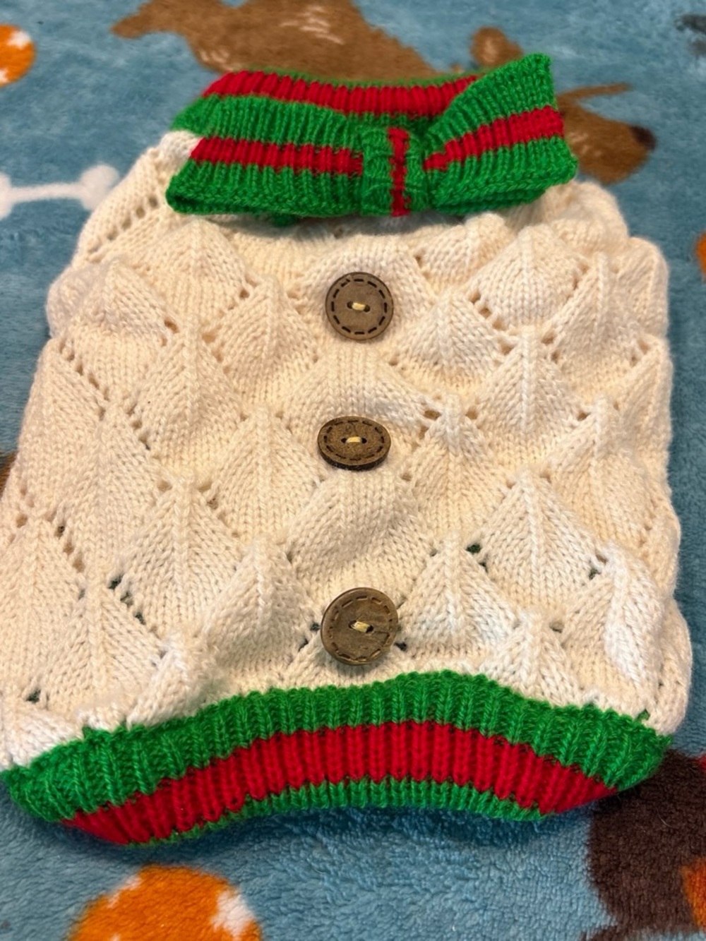 Dog Cream Cable-Knit Small Pet Cardigan with Green & Red Trim Xs